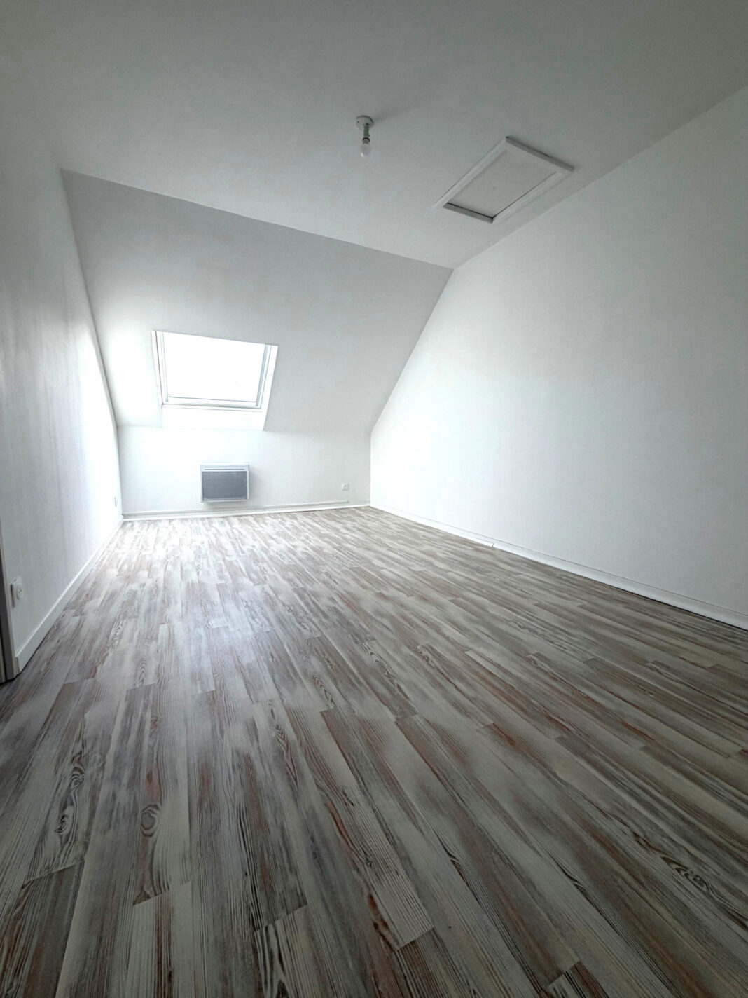 1791324039-photo_f5dad39efd870effb906106a67f79200.jpg